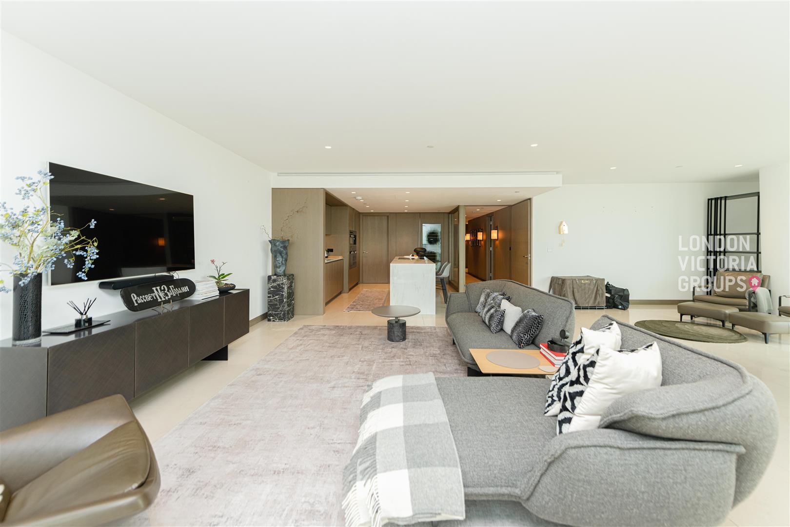 3 bed property in One Blackfriars, 1 Blackfriars Road, London